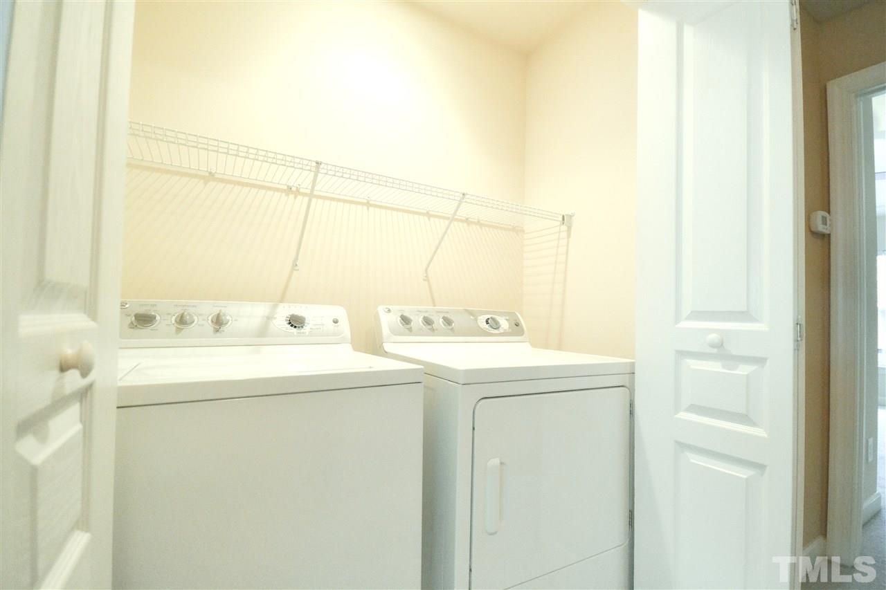 8826 Orchard Grove Way Raleigh, NC 27612 - Photo 19 of 25 Gallery Image 19