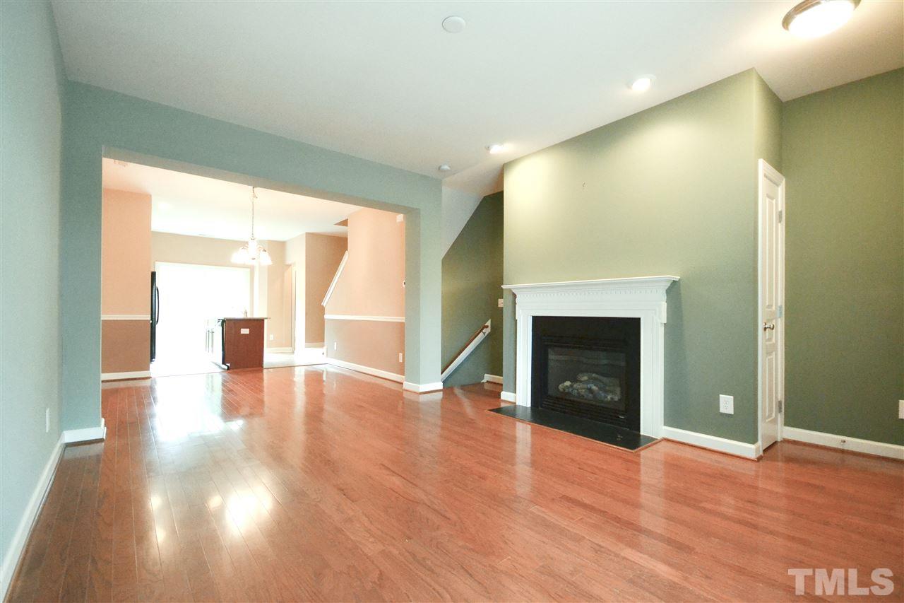 8826 Orchard Grove Way Raleigh, NC 27612 - Photo 3 of 25 Gallery Image 3