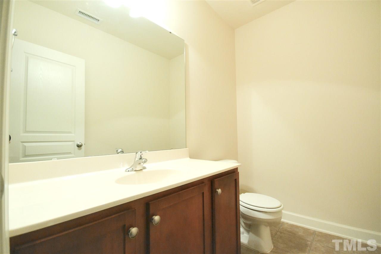 8826 Orchard Grove Way Raleigh, NC 27612 - Photo 21 of 25 Gallery Image 21