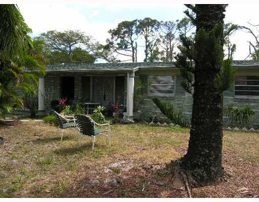 5682 Lime Road West Palm Beach, FL 33413 - Photo 1 of 15 Primary Photo