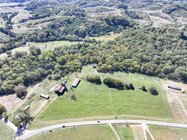 $152,700 | Lot 32 Sinking Springs Road, Unit 32, Midway, TN 37809