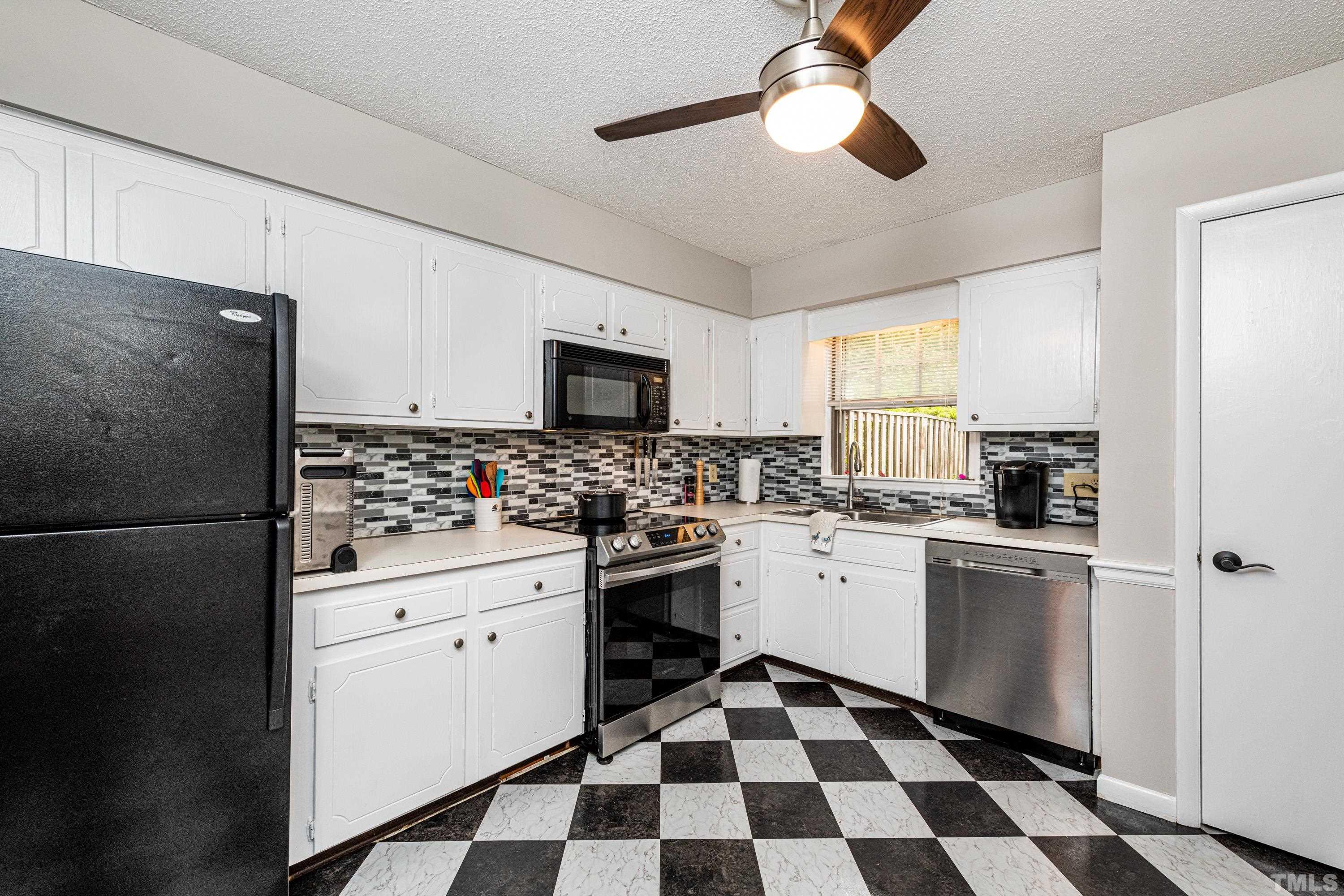 3932 Wendy Lane, Unit 9C2 Raleigh, NC 27606 - Photo 7 of 35 Gallery Image 7