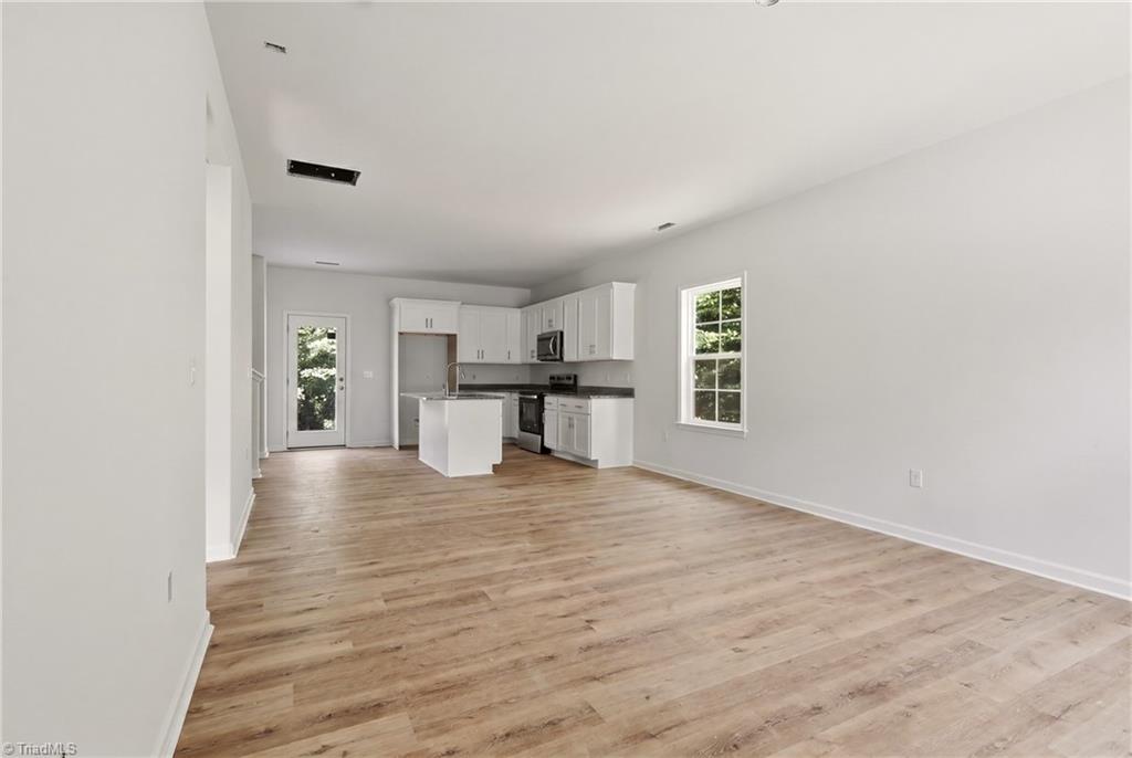 1023 Hickory Chapel Road High Point, NC 27260 - Photo 5 of 23