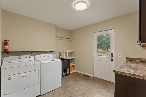 $698,000 | 7692 North Emery Road, Rolling Prairie, IN 46371