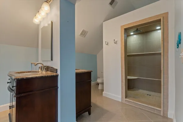 $698,000 | 7692 North Emery Road, Rolling Prairie, IN 46371