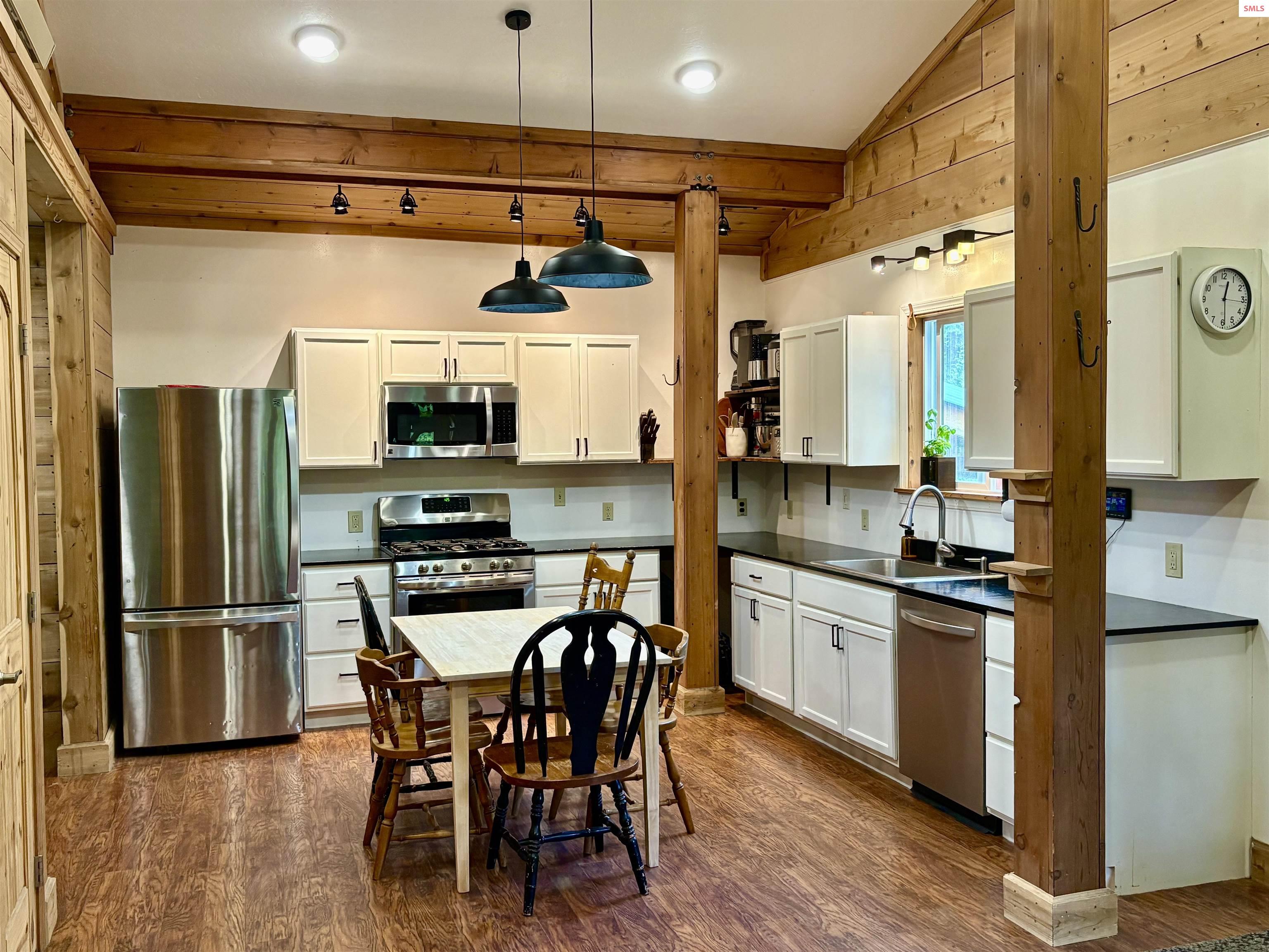 43 Gun Barrel Road Bonners Ferry, ID 83805 - Photo 12 of 30