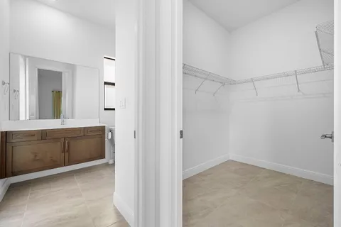 $1,475,000 | 12035 North Baypoint Circle, Parkland, FL 33076