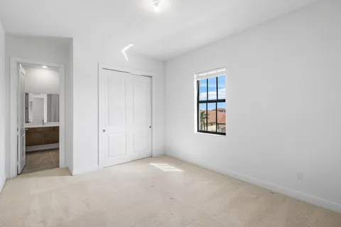 $1,475,000 | 12035 North Baypoint Circle, Parkland, FL 33076