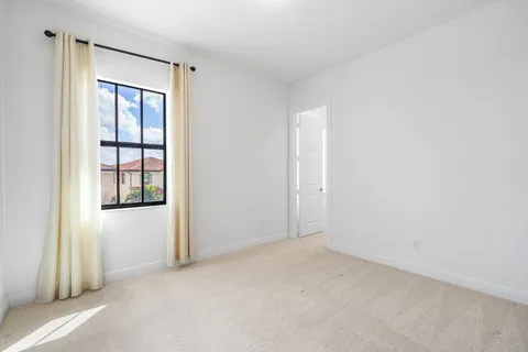 $1,475,000 | 12035 North Baypoint Circle, Parkland, FL 33076