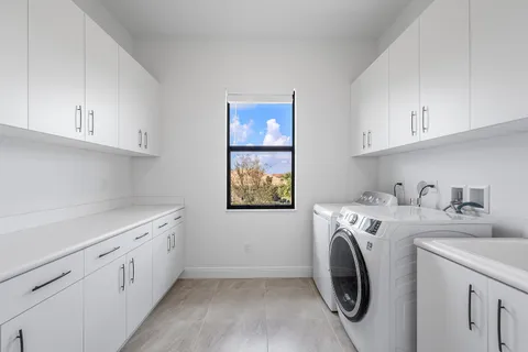 $1,475,000 | 12035 North Baypoint Circle, Parkland, FL 33076