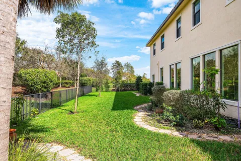 $1,475,000 | 12035 North Baypoint Circle, Parkland, FL 33076