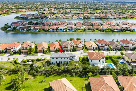 $1,475,000 | 12035 North Baypoint Circle, Parkland, FL 33076