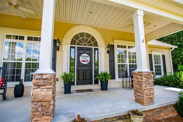 $474,900 | 104 Hidden Lake Drive, Bremen, GA 30110