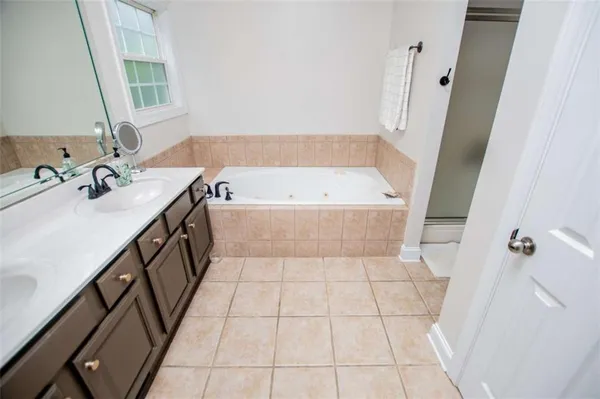 $474,900 | 104 Hidden Lake Drive, Bremen, GA 30110
