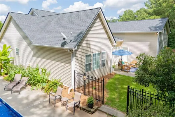 $474,900 | 104 Hidden Lake Drive, Bremen, GA 30110