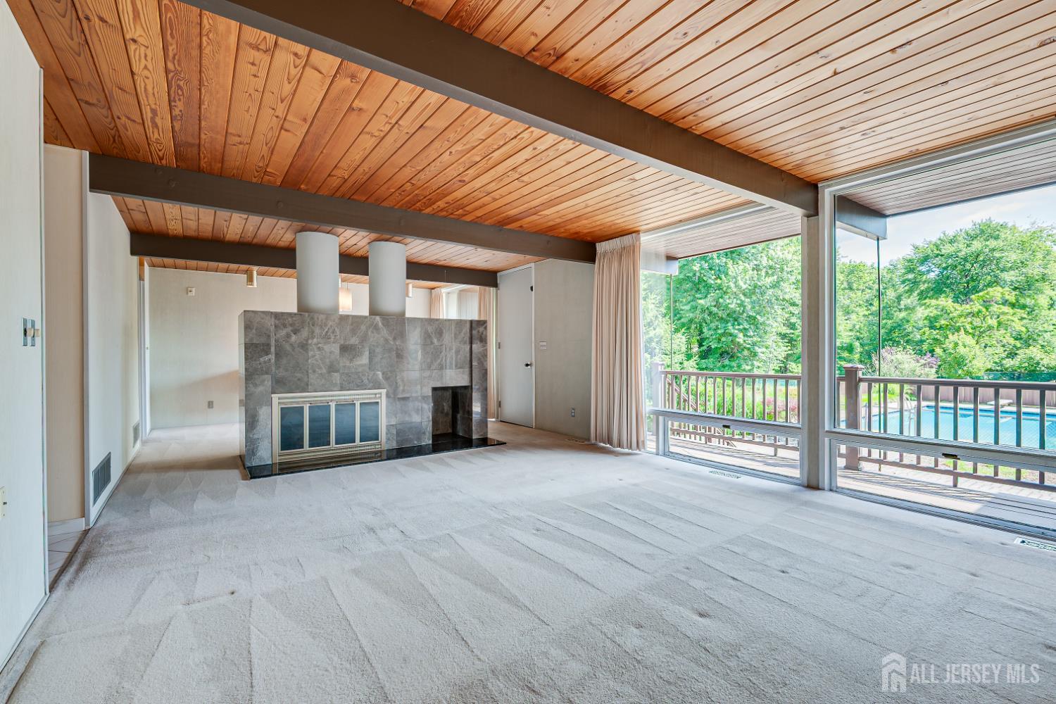 34 Henderson Road Kendall Park, NJ 08824 - Photo 9 of 56