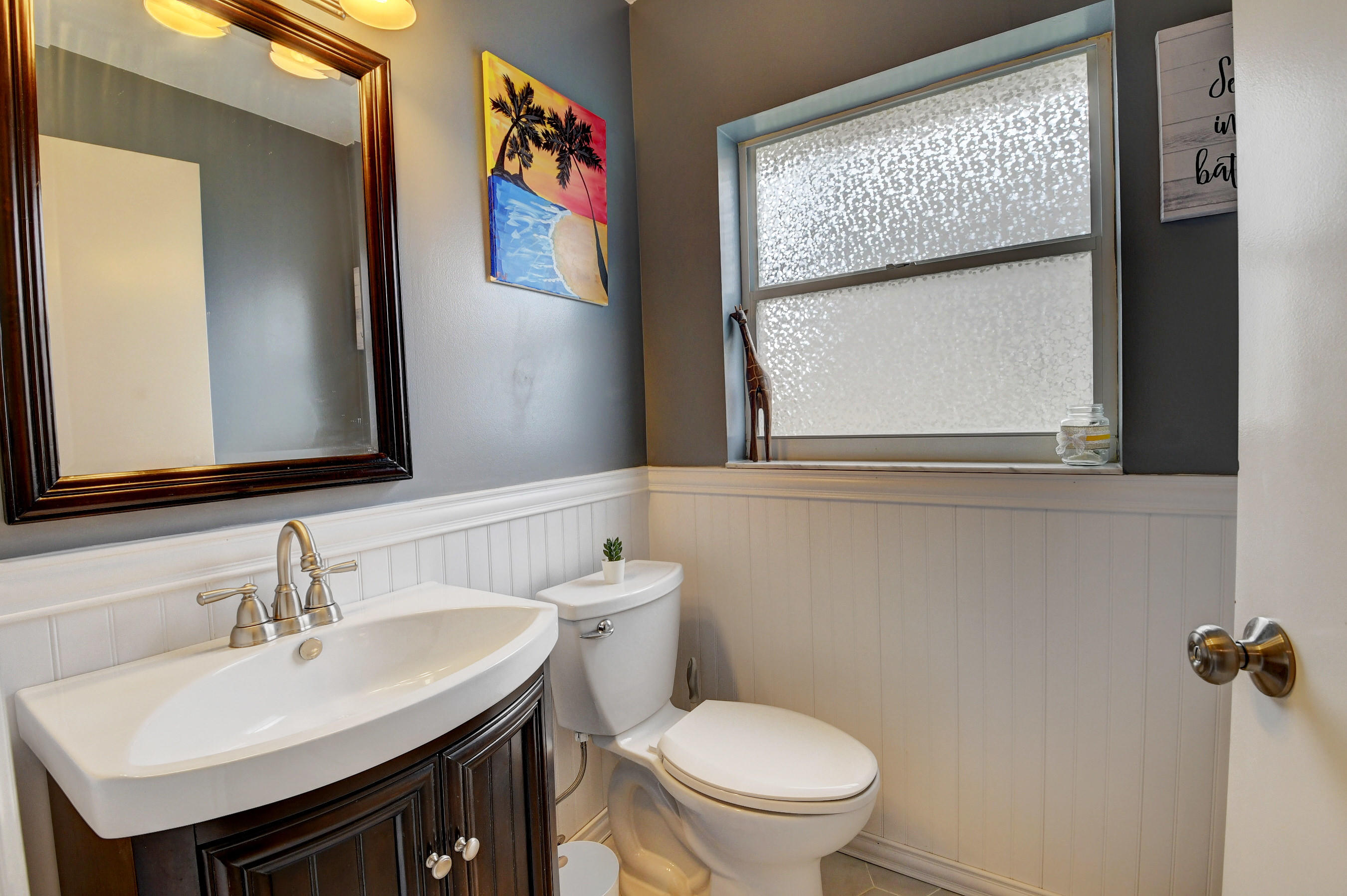 7338 Michigan Isle Road Lake Worth, FL 33467 - Photo 15 of 35 Half Bathroom
