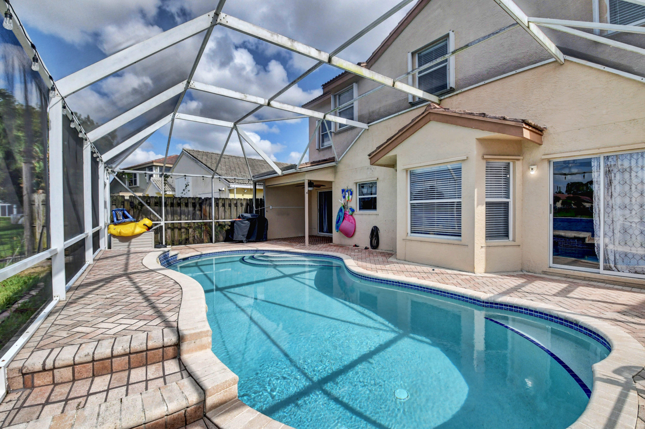 7338 Michigan Isle Road Lake Worth, FL 33467 - Photo 27 of 35 Pool
