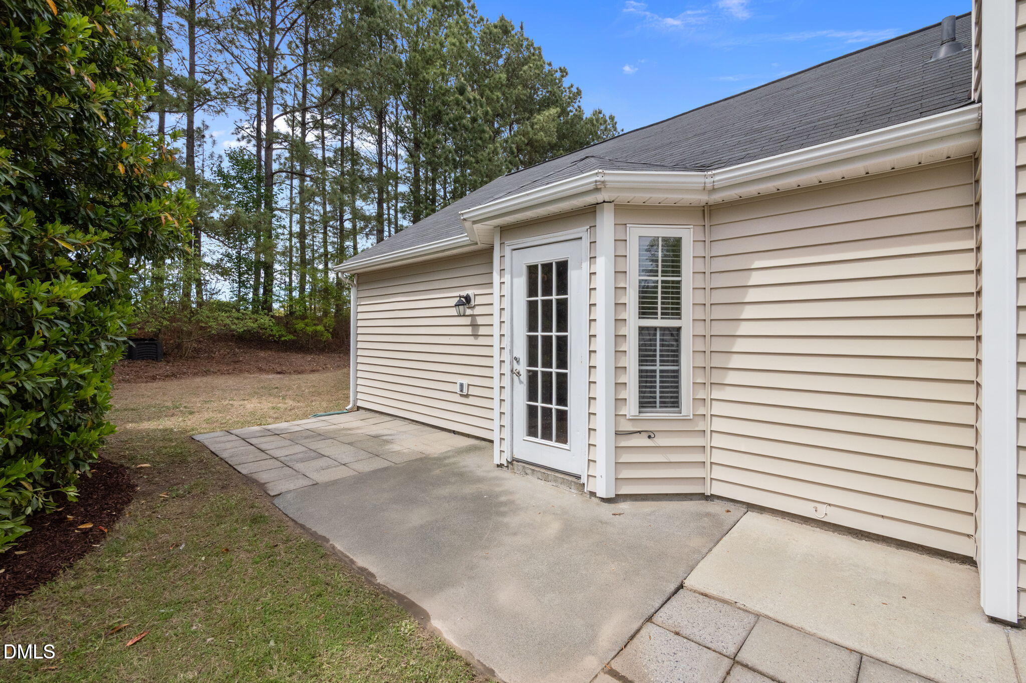 4408 Nightfall Court Durham, NC 27713 - Photo 4 of 17 4408 Nightfall Patio