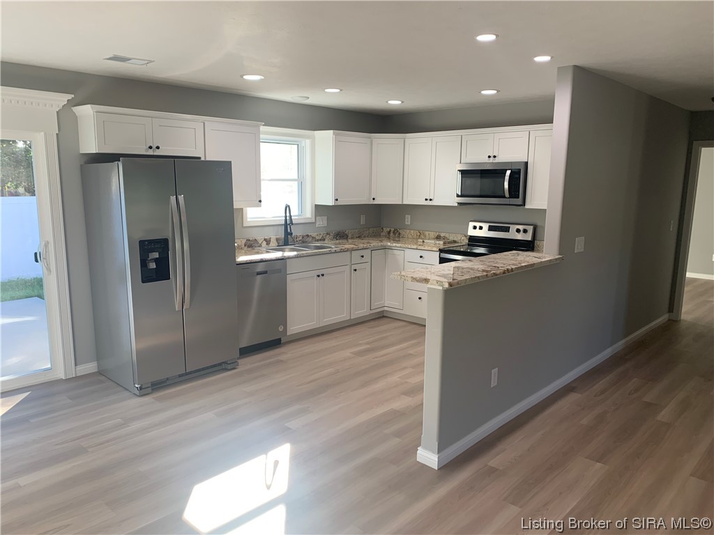 104 Oak Street Vevay, IN 47043 - Photo 3 of 15