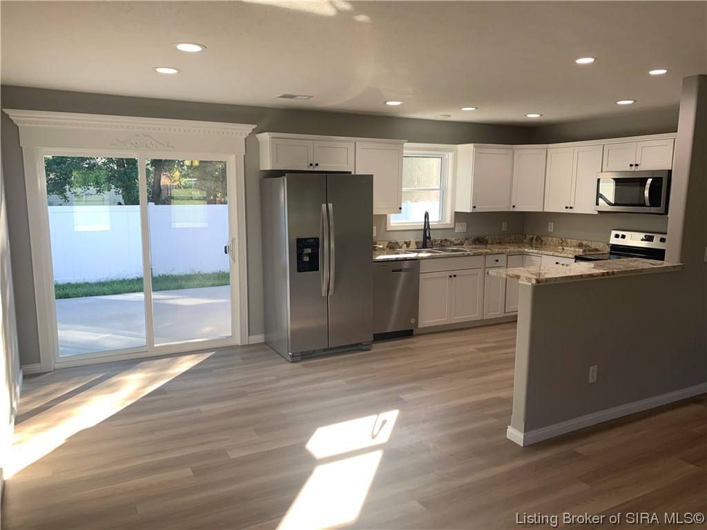 104 Oak Street Vevay, IN 47043 - Photo 4 of 15