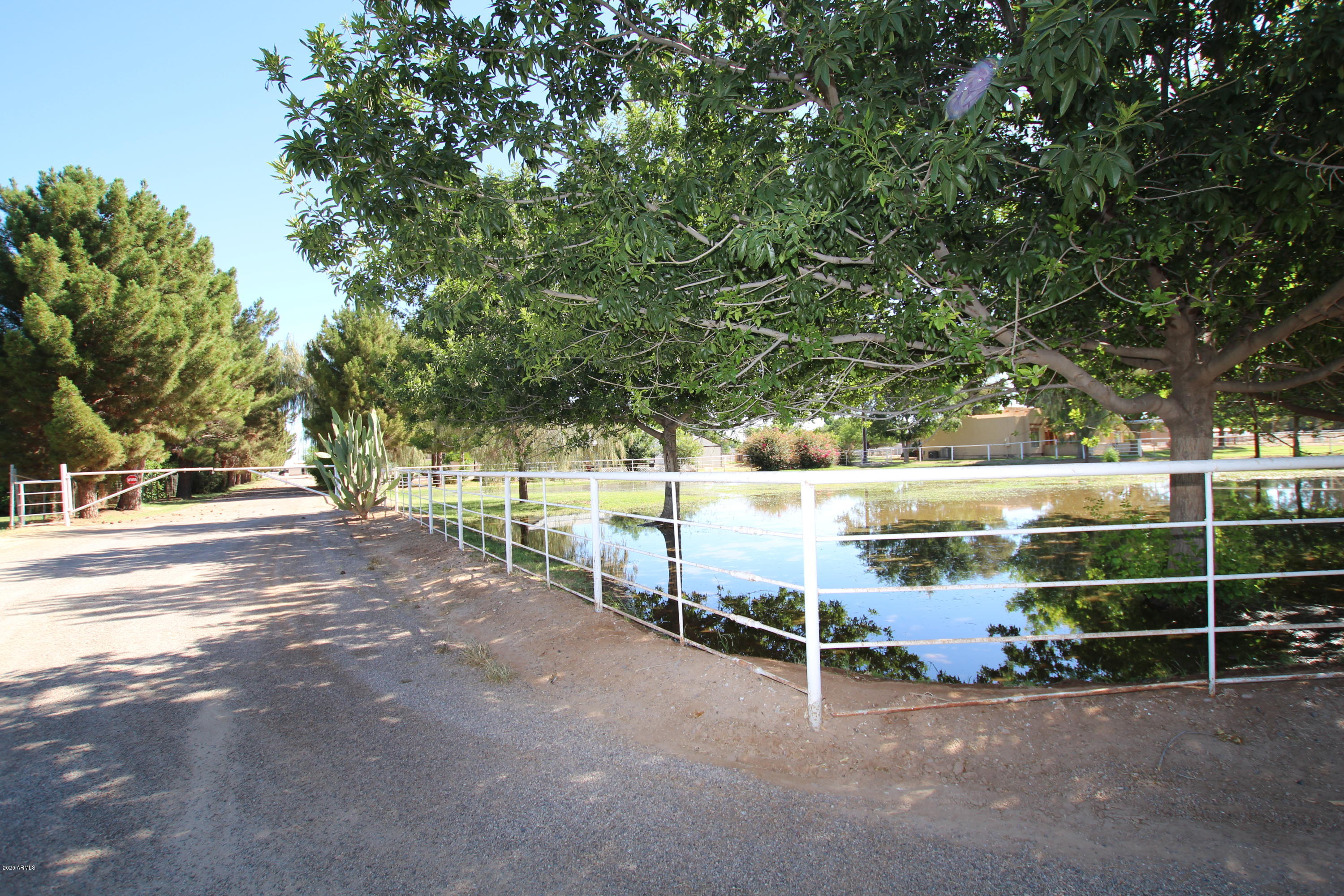 17534 East Brooks Farm Road Gilbert, AZ 85298 - Photo 1 of 13 4F50CC01-2D17-4435-AA27-41AF66E9B04E