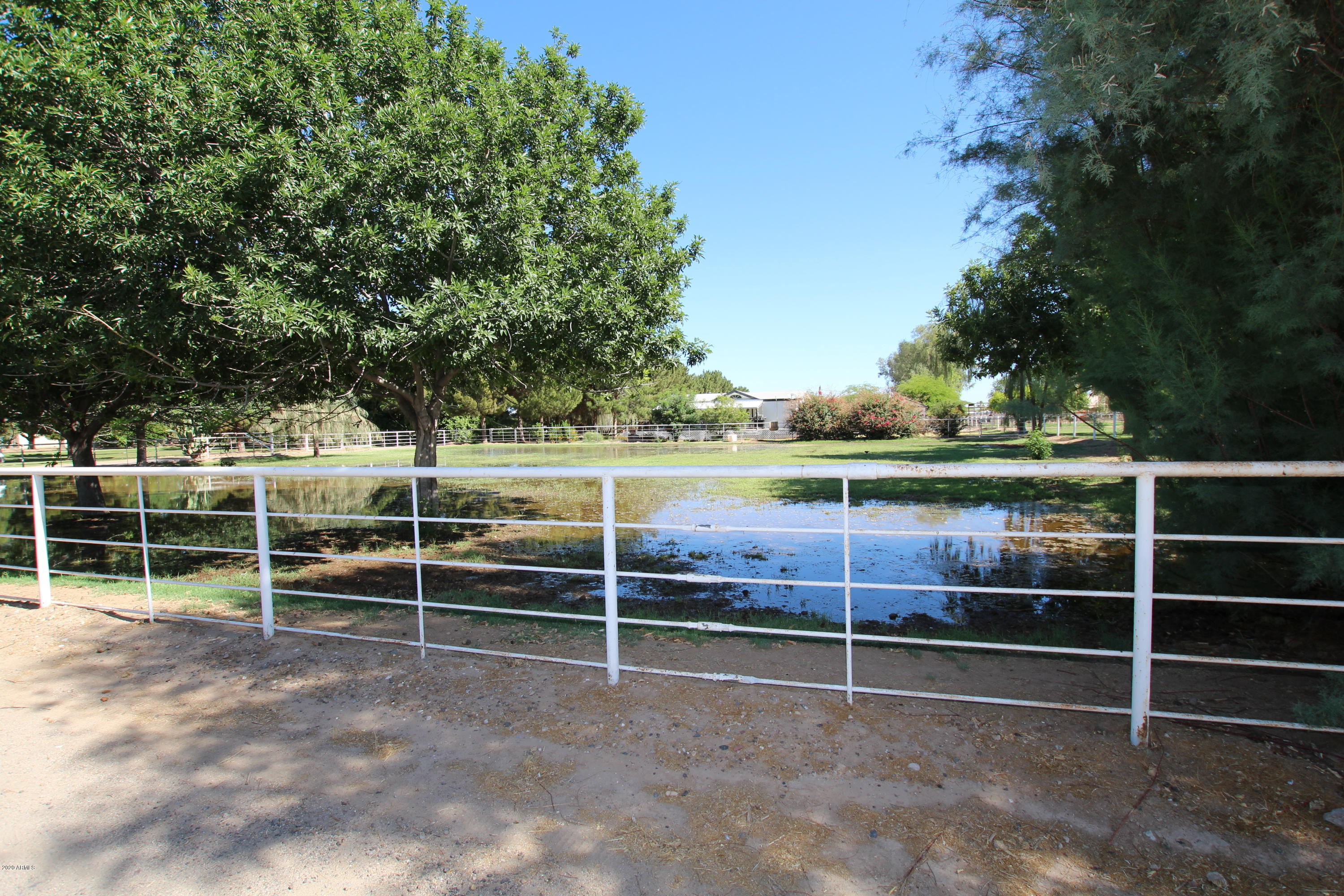17534 East Brooks Farm Road Gilbert, AZ 85298 - Photo 6 of 13 DB7E6556-C838-4BF6-9AF4-A3F5805D9259
