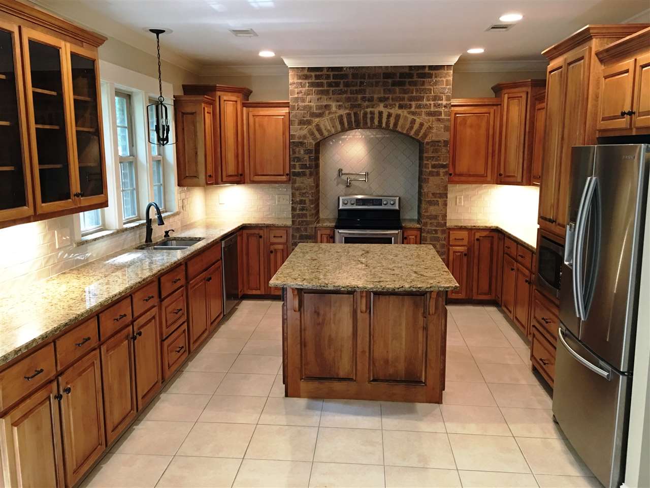 162 Pliska Street Fairhope, AL 36532 - Photo 9 of 29