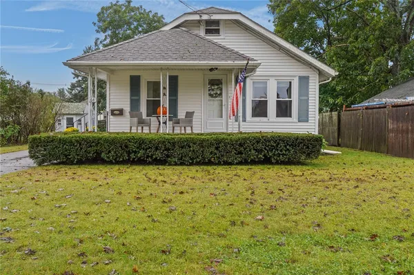 $370,000 | 64 Crest Avenue, Warwick, RI 02886