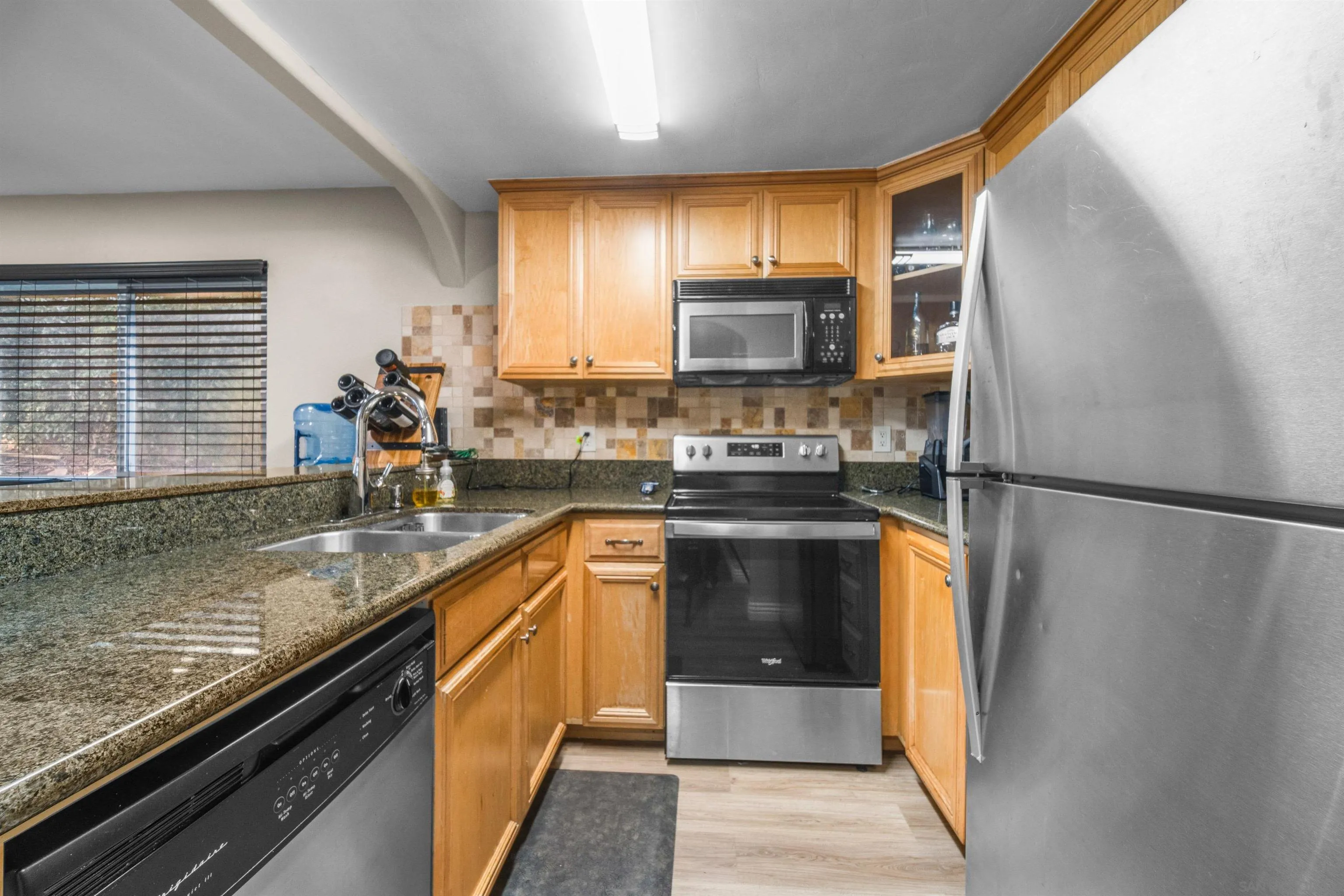 1145 Helix Street, Unit 3 Spring Valley, CA 91977 - Photo 16 of 29 Gallery Image 16