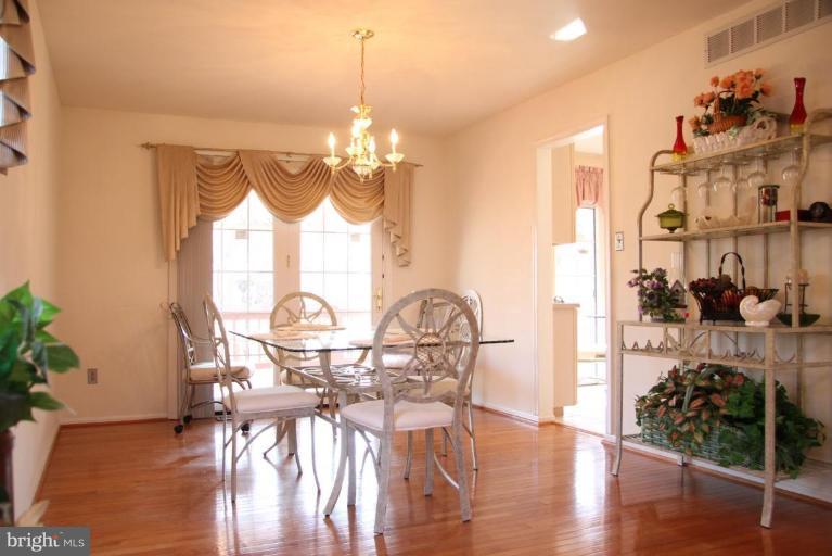 8909 Lennings Lane Rosedale, MD 21237 - Photo 11 of 20 Dining Room
