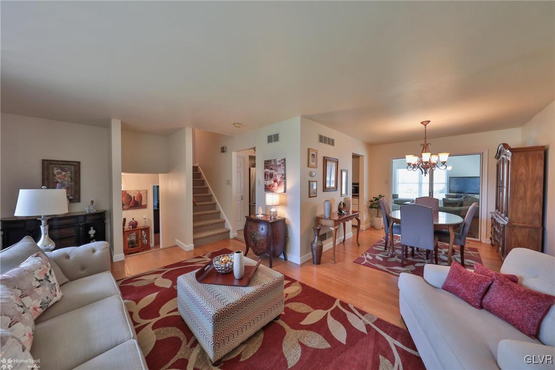 940 Place Road Bethlehem, PA 18017 - Photo 8 of 42 Gallery Image 8