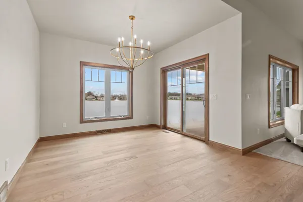 $729,900 | 1373 Prairie Lake Circle, Neenah, WI 54956