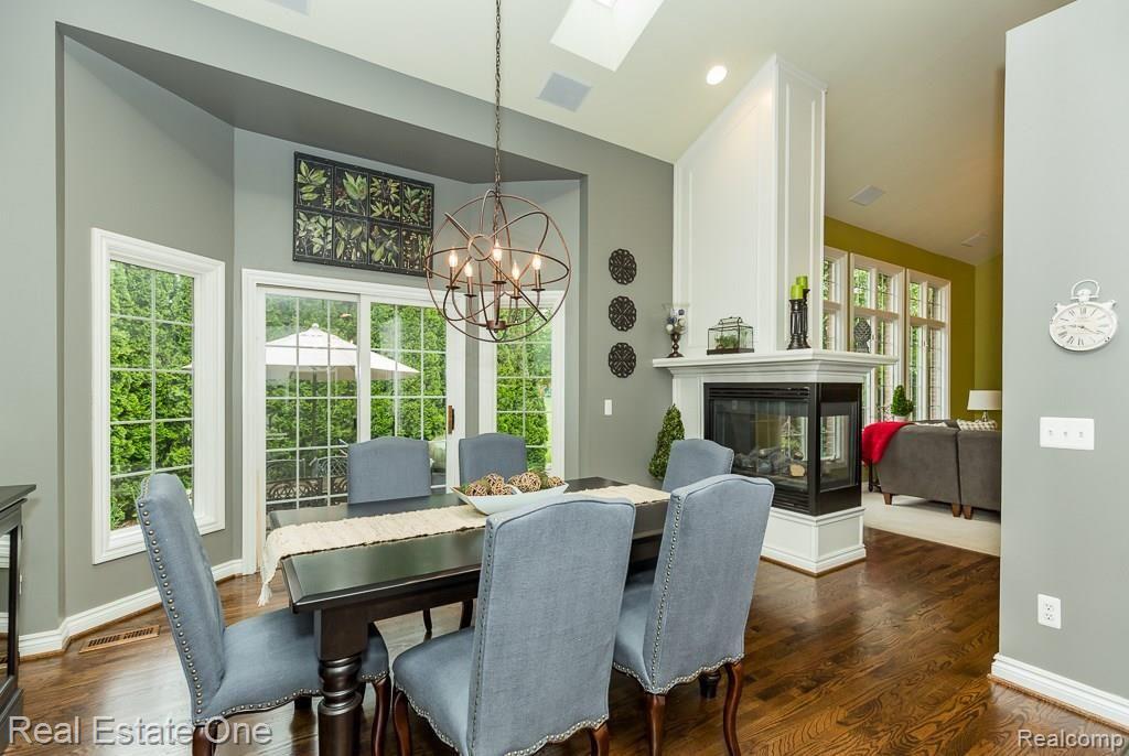 1053 Bloomview Circle Rochester, MI 48307 - Photo 11 of 30