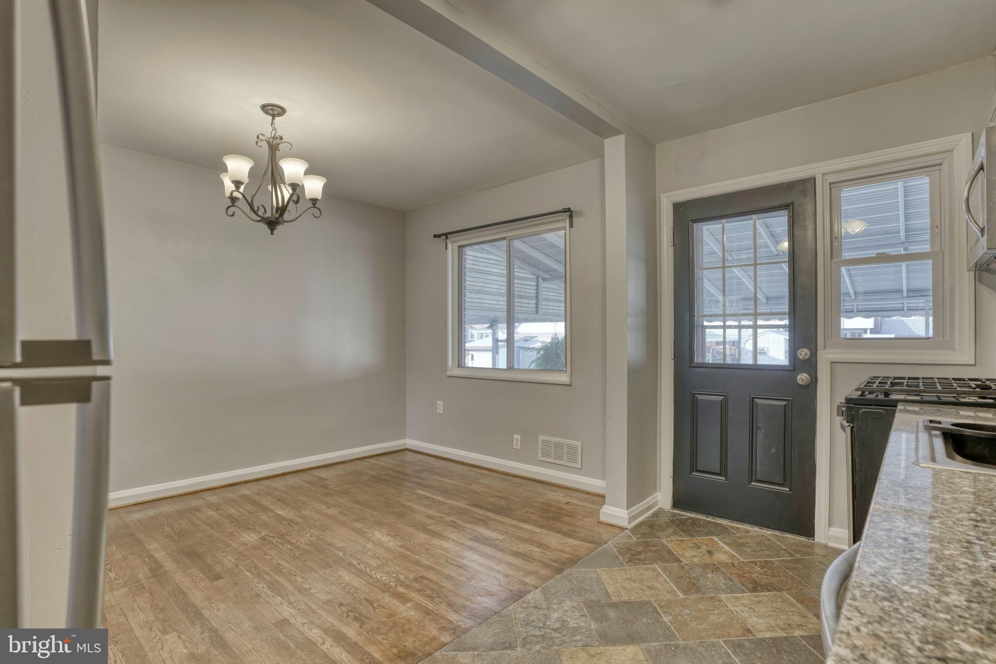 2774 Moorgate Road Baltimore, MD 21222 - Photo 15 of 30