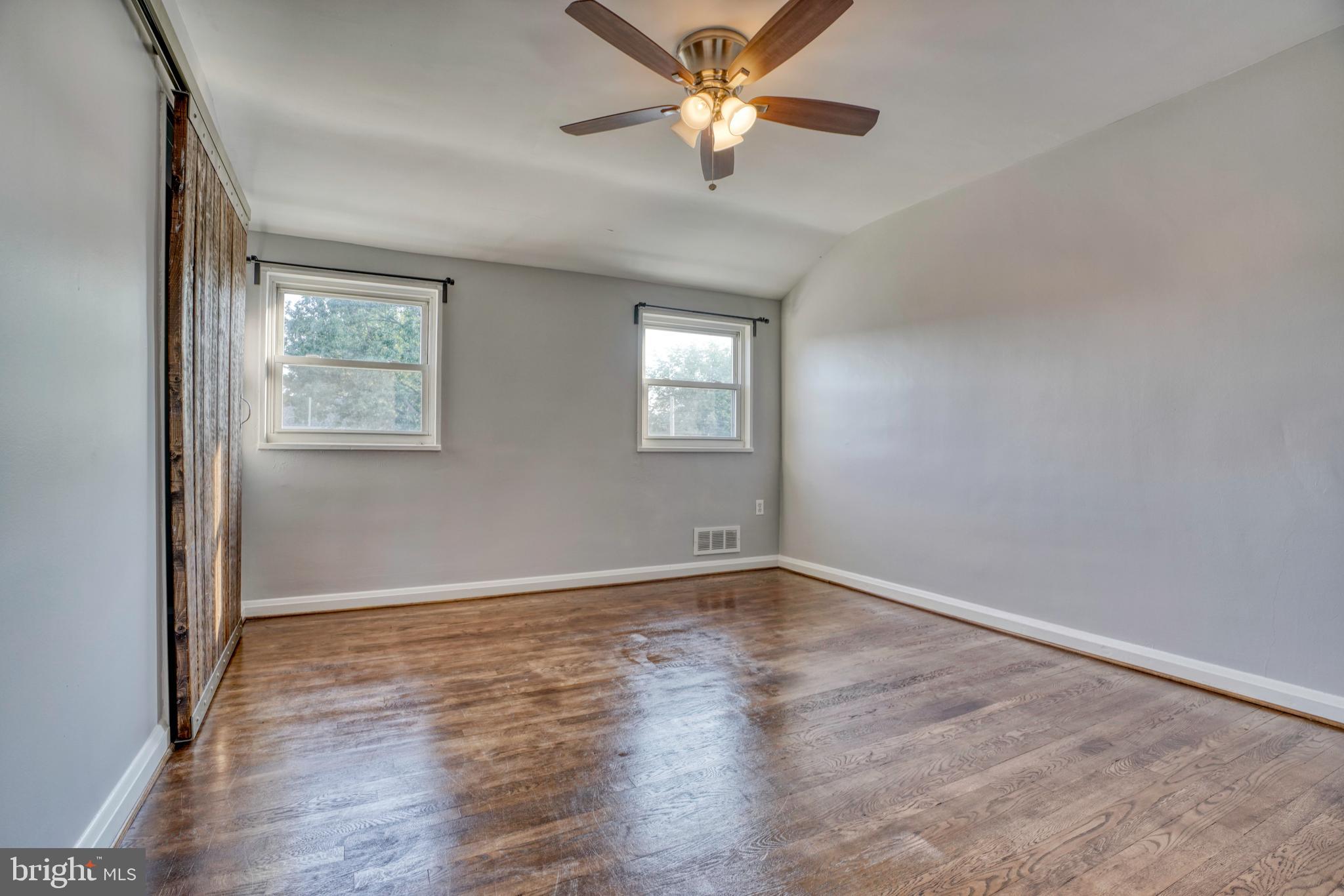 2774 Moorgate Road Baltimore, MD 21222 - Photo 16 of 30