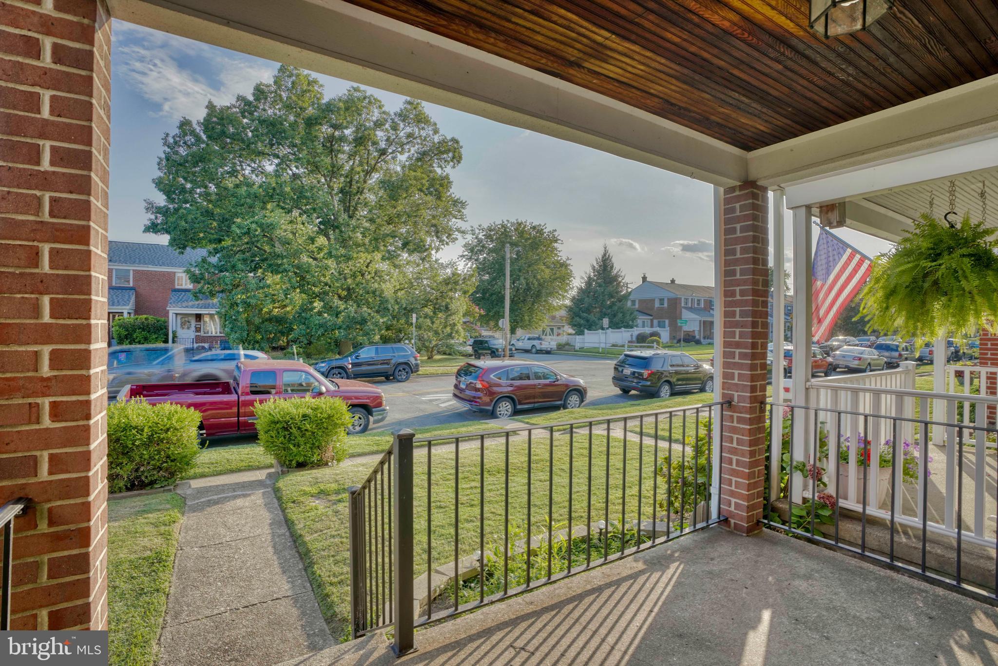 2774 Moorgate Road Baltimore, MD 21222 - Photo 3 of 30