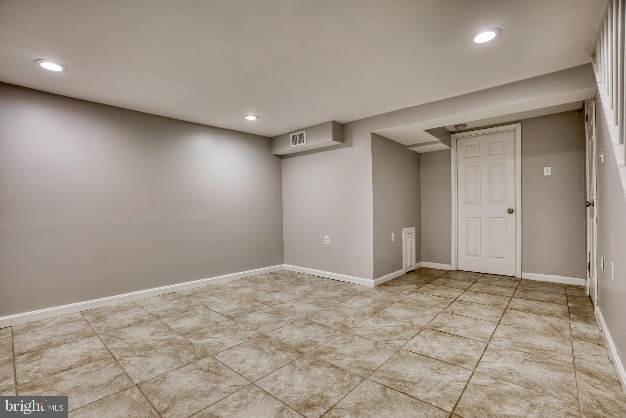 2774 Moorgate Road Baltimore, MD 21222 - Photo 25 of 30