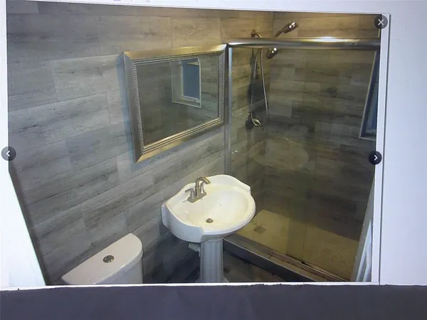 $2,500 | 625 Northwest 21st Street, Pompano Beach, FL 33060