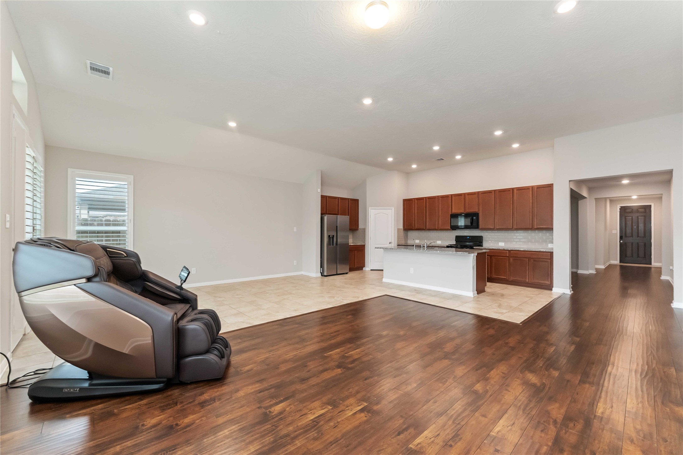 5914 River Timber Trail Humble, TX 77346 - Photo 3 of 7