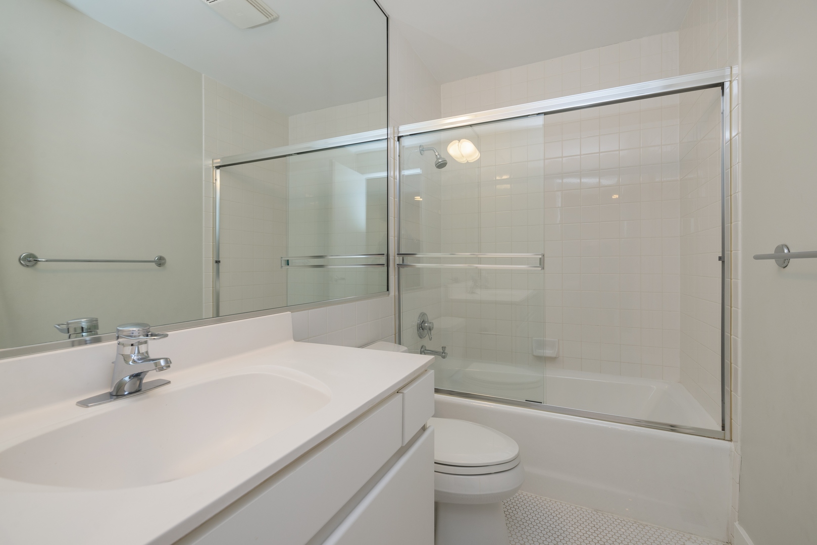 943 West Huron Street, Unit E Chicago, IL 60642 - Photo 5 of 9