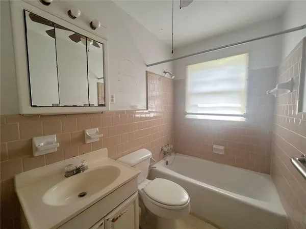 $169,900 | 148 Robertson Avenue, Tallapoosa, GA 30176