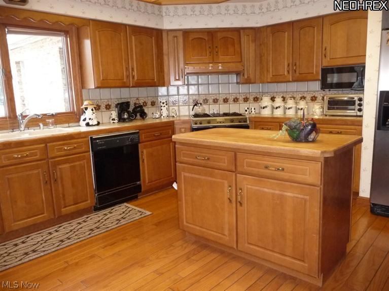 5954 Taylor Road Clinton, OH 44216 - Photo 9 of 22