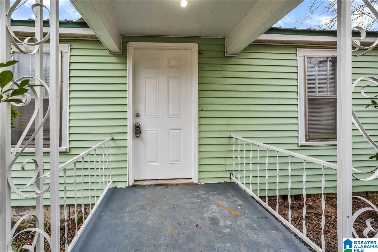 219 Old Bryan Road Sumiton, AL 35148 - Photo 3 of 8