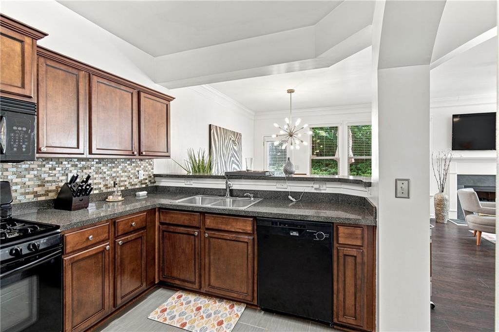 7215 Rockhouse Road, Unit 15 Austell, GA 30168 - Photo 16 of 40 Gallery Image 16