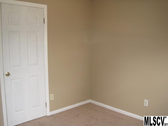 230 Lakeside Loop Hickory, NC 28601 - Photo 5 of 24 Gallery Image 5