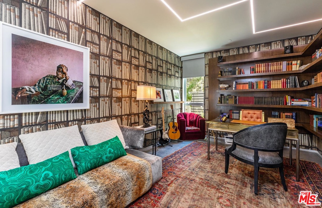 1365 Appleton Way Venice, CA 90291 - Photo 4 of 13