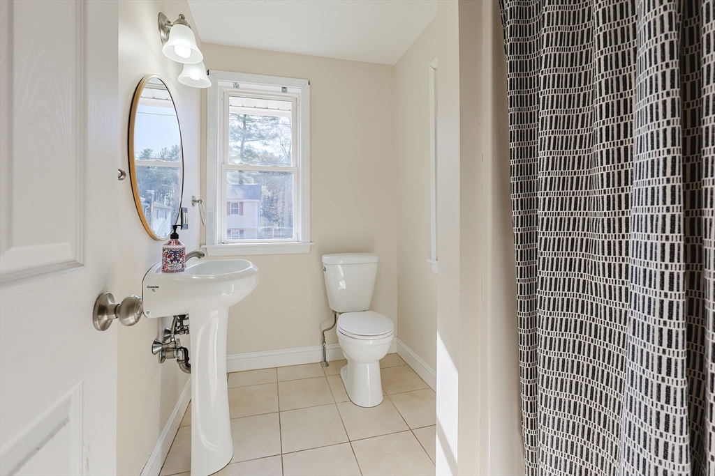 1 Hawthorne Road Norton, MA 02766 - Photo 11 of 35 Gallery Image 11