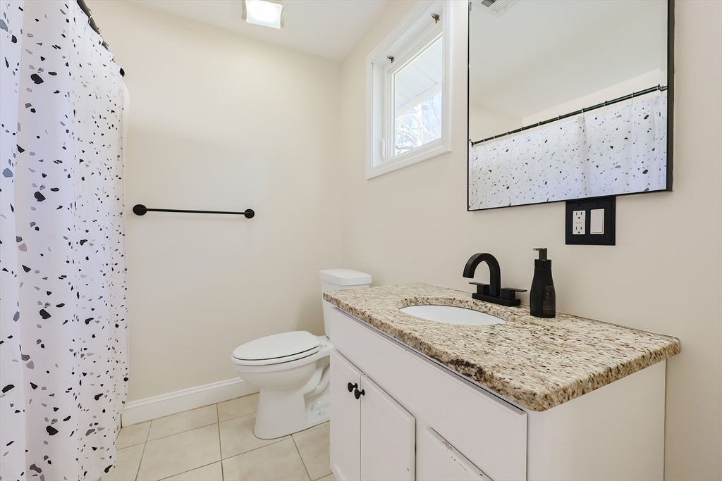 1 Hawthorne Road Norton, MA 02766 - Photo 17 of 35 Gallery Image 17