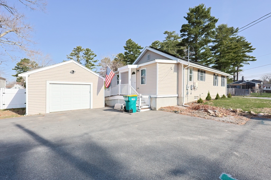 1 Hawthorne Road Norton, MA 02766 - Photo 2 of 35 Gallery Image 2